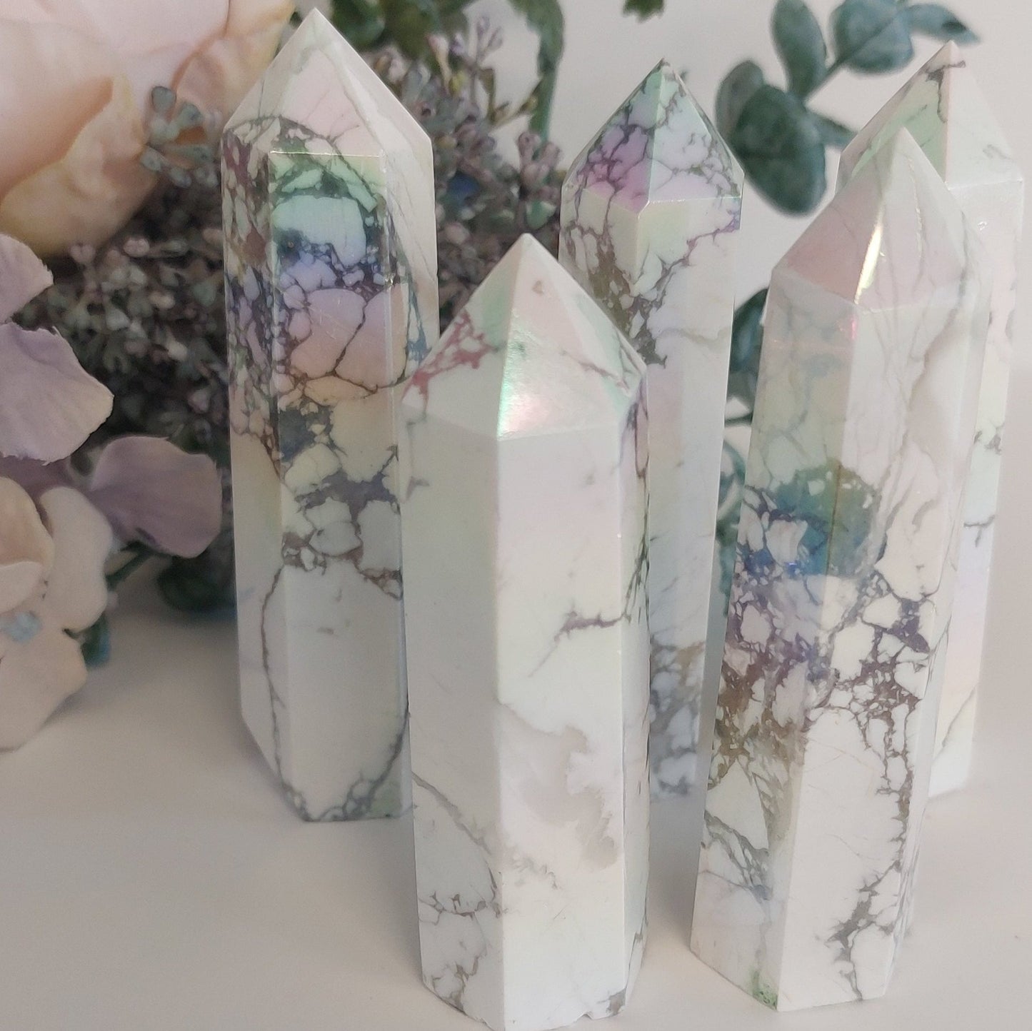 Howlite Aura Tower