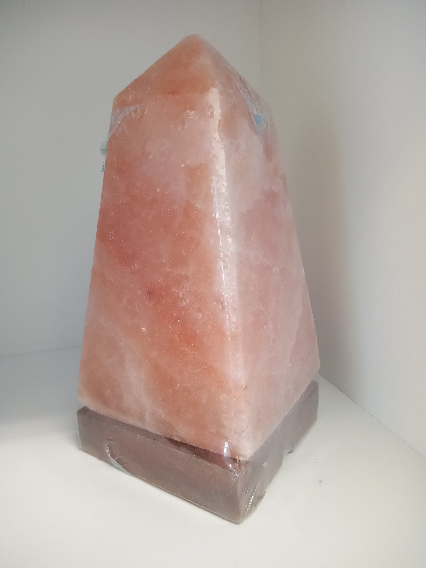 Salt Lamp - Tower