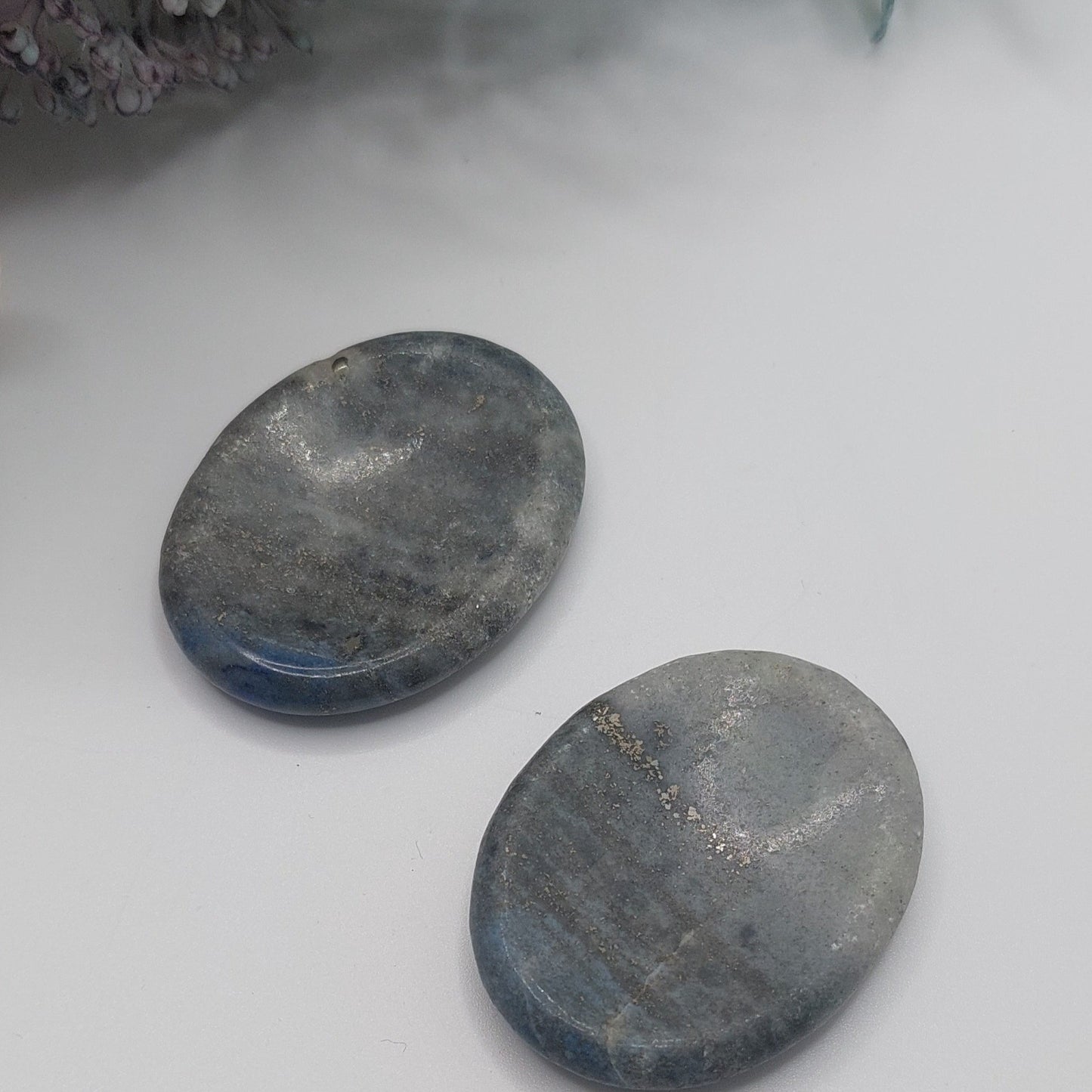 Anxiety & Worry stone - Lapis Lazuli