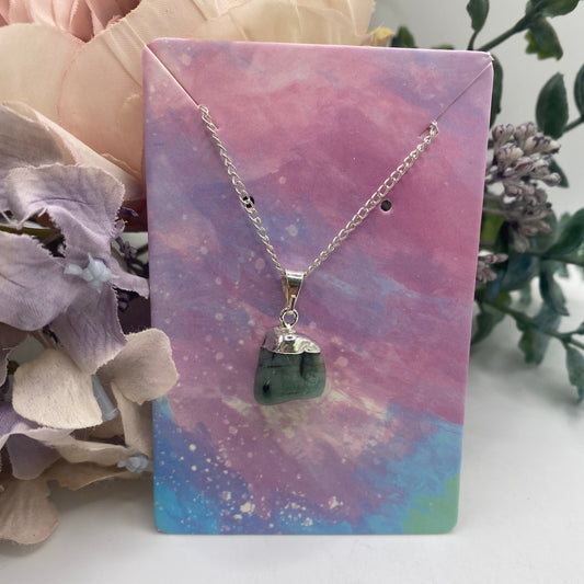 Emerald Tumble Necklace