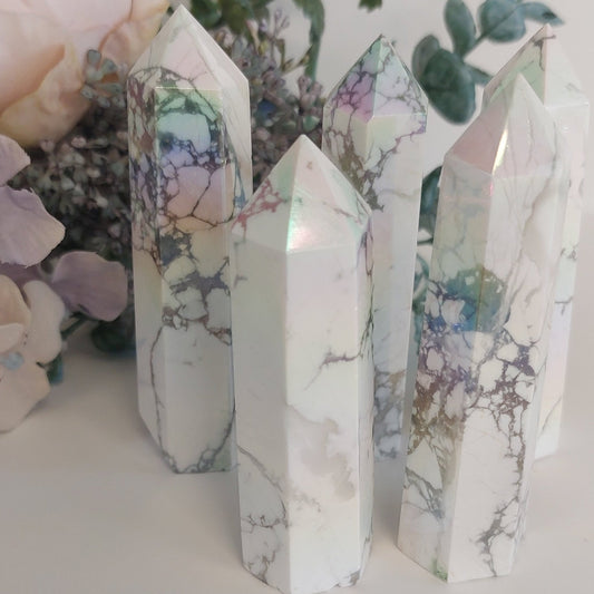 Howlite Aura Tower