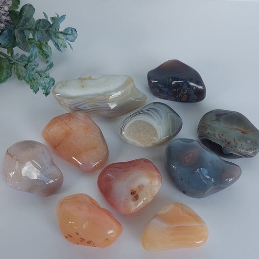large agate tumbled crystals